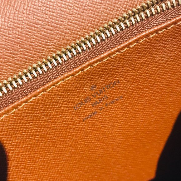 SOLD LV Malesherbes MONO. Proof of Authenticity. 9.5/10 - Picture 5 of 13